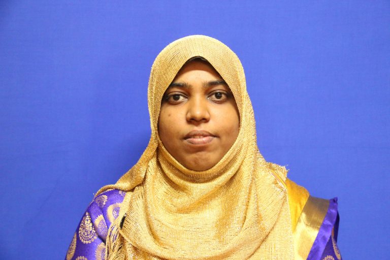 Mrs Mohamed Sareep Aroosiya Banu